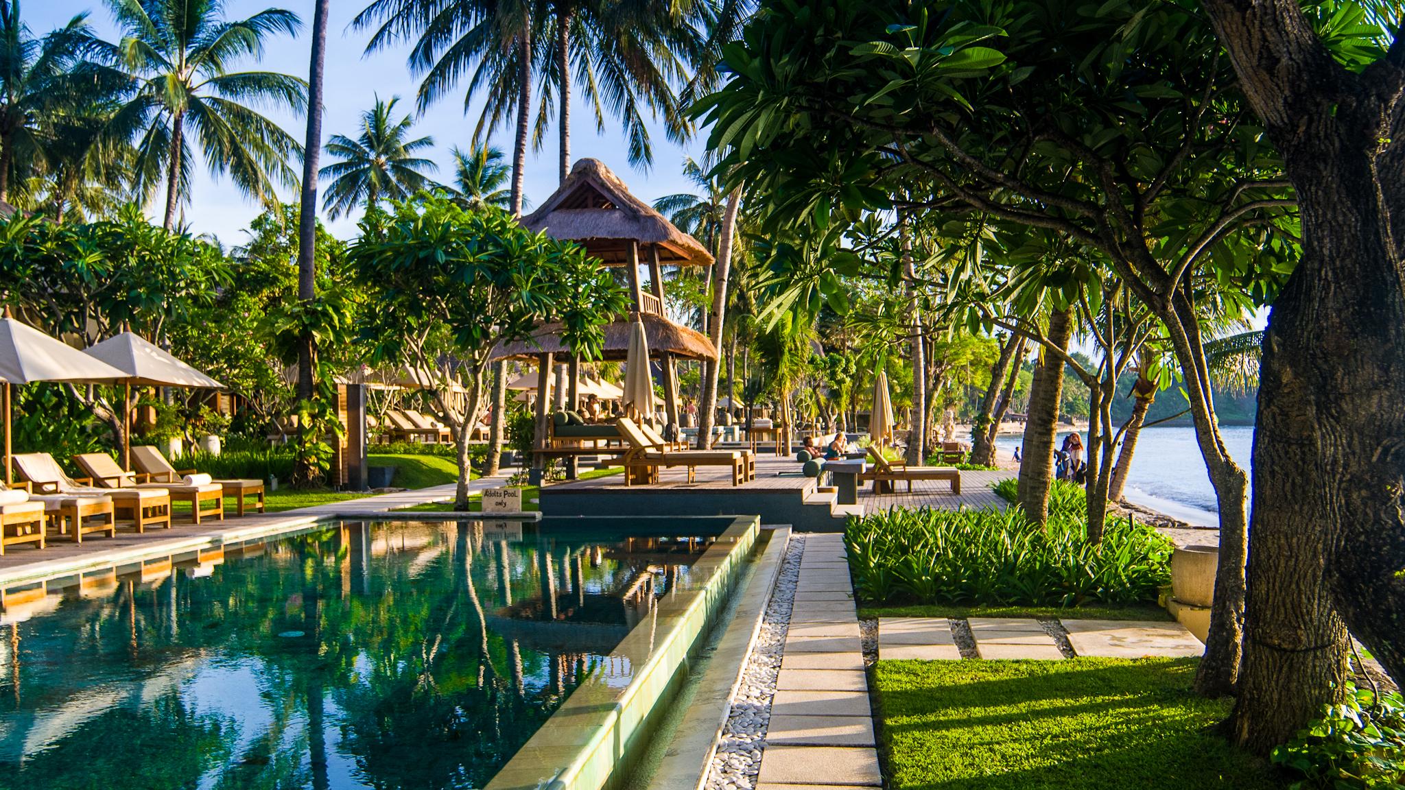 Qunci Villas Resort Mangsit Exterior photo