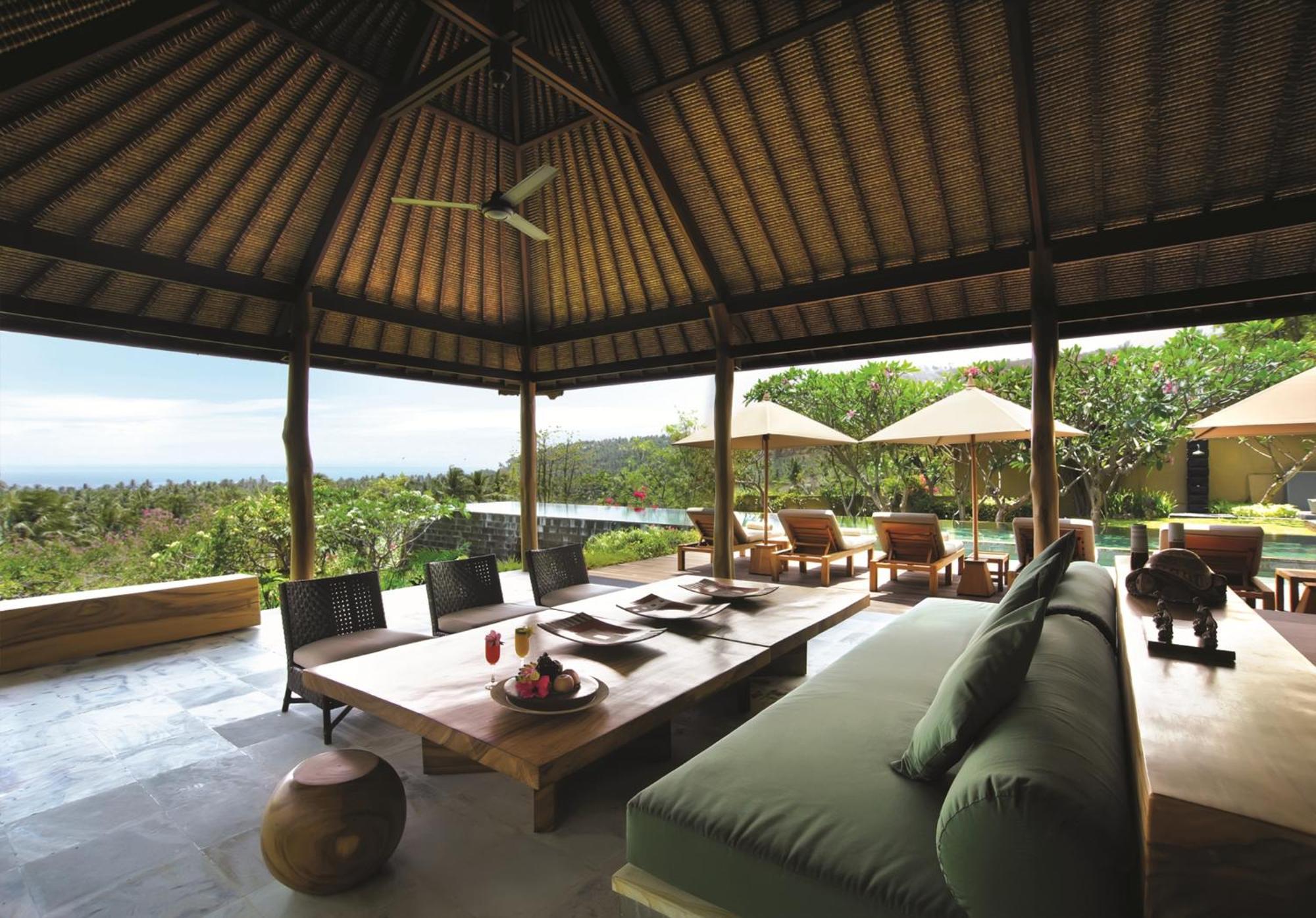 Qunci Villas Resort Mangsit Exterior photo
